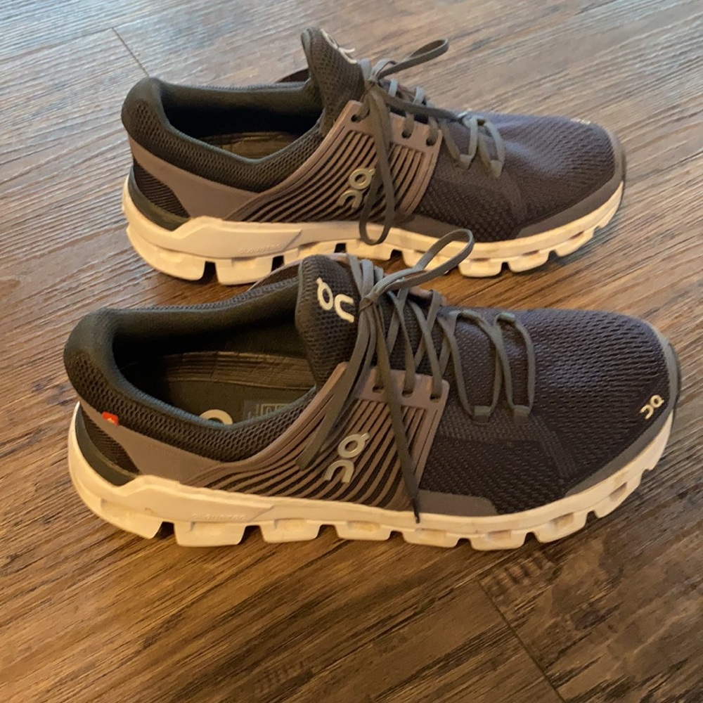On Women’s Sneakers Cloudtec